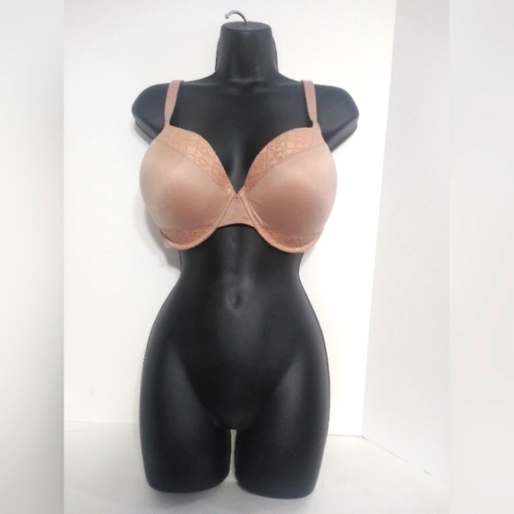 Victoria Secrets Brown 38DDD 3 Hook Back Closure Under Wire Padded